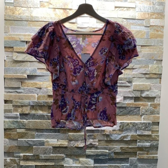 Hiatus Ruffle Layer Crop Top - Picture 2 of 6